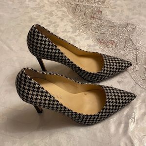 Women’s shoes Ivanka Trump size 8M
